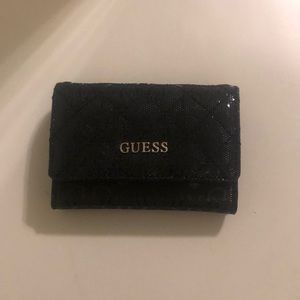GUESS wallet